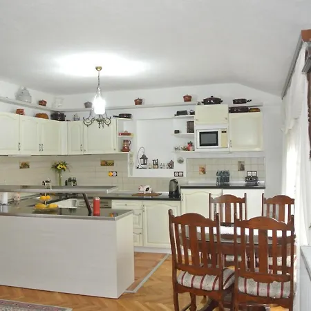Heart Of - Bakarevica Luxury